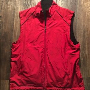 PGA Performance Red Golf Vest Men’s Size Large.